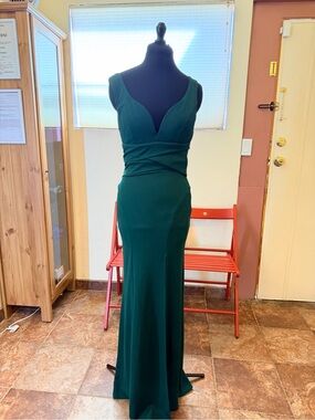 flower homecoming dresses Princess Lace V Neck Short Prom Dress, Floral Dress With Appliques, MH292 See midi party dresses Sherri Hill 50503 Black wrap SIZ:6.5